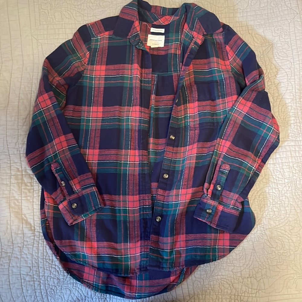 AE amazingly soft size S flannel, red, green, navy, white, good condition